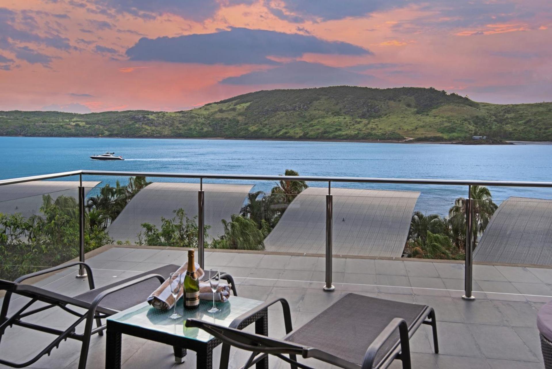 Yacht Club 33 Serenity House Ocean Views 2 Buggies Hamilton Island Zewnętrze zdjęcie